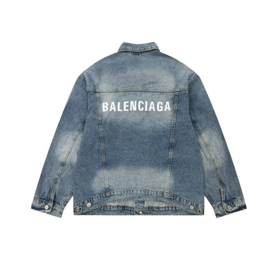 Джинсовая куртка Balenciaga оверсайз
