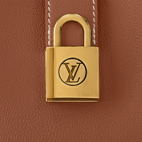 Сумка LOUIS VUITTON Low Key Shoulder Bag