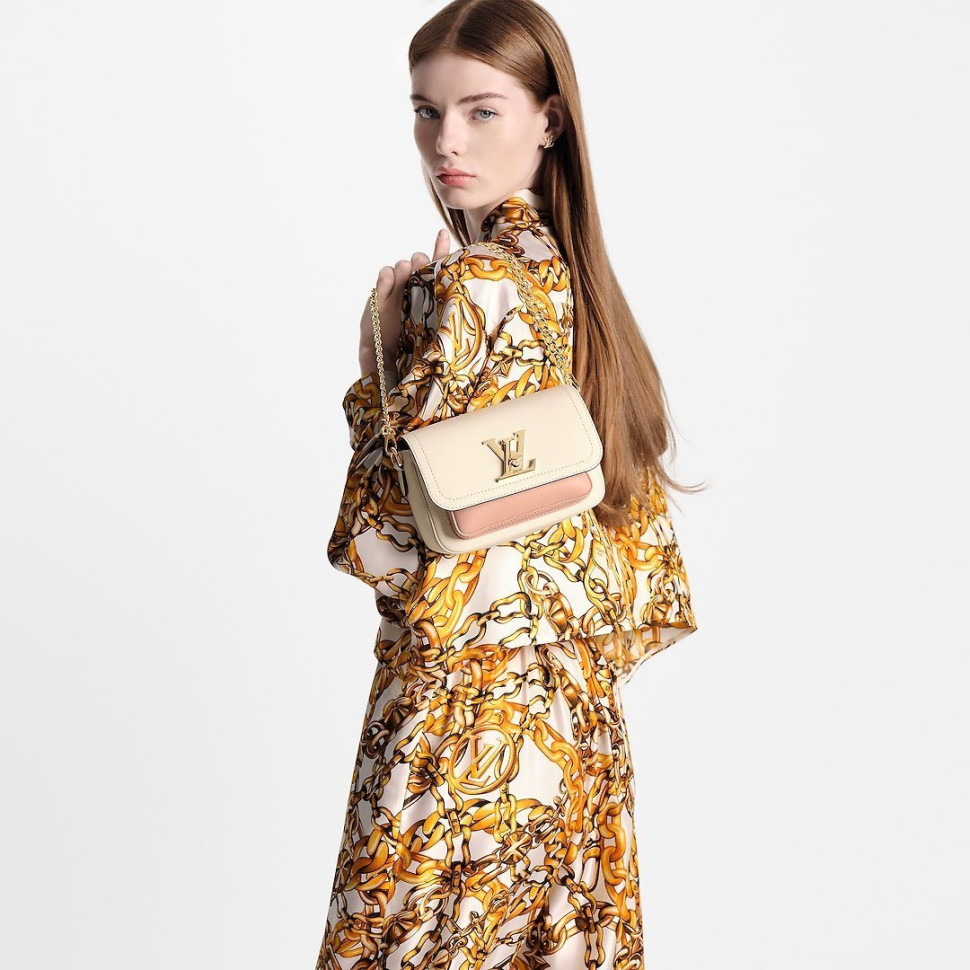 СУМКА LOUIS VUITTON LOCKME TENDER