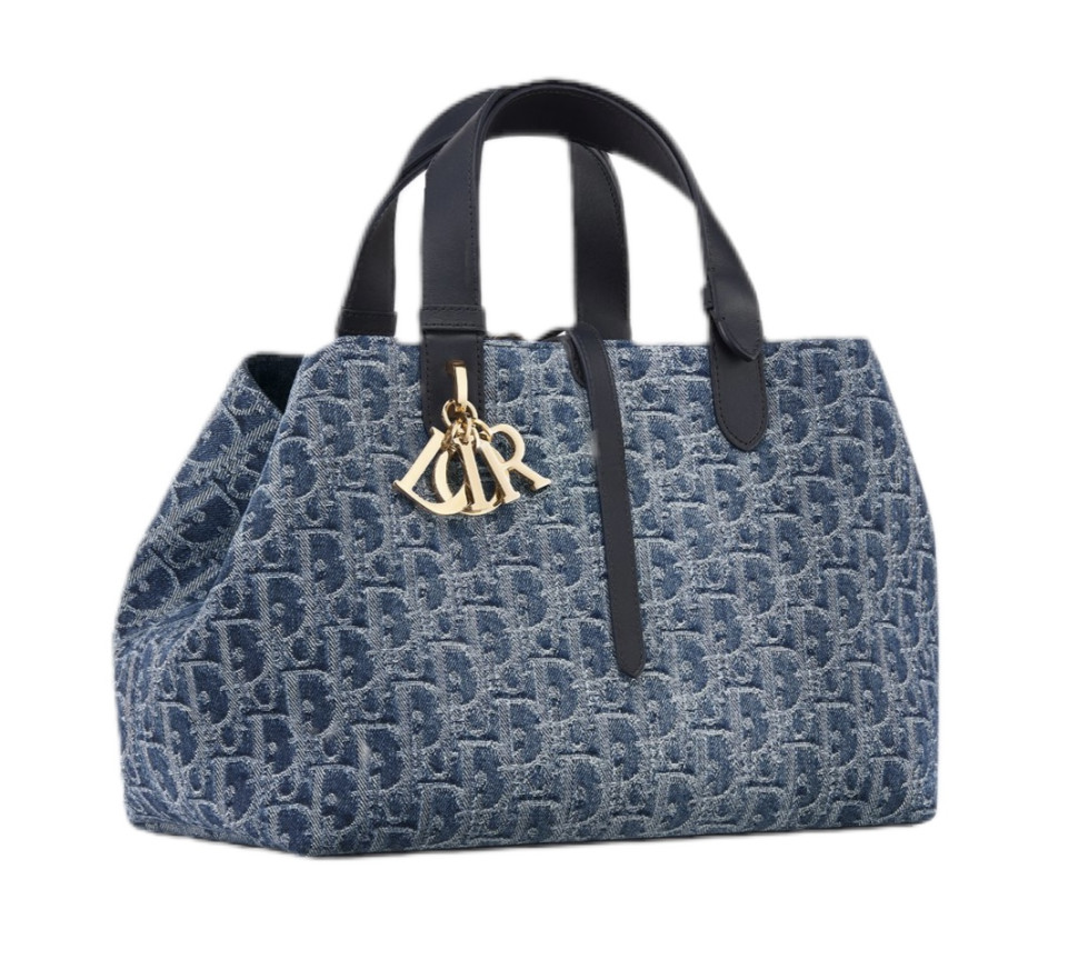 Сумка Dior Toujours, модель среднего формата