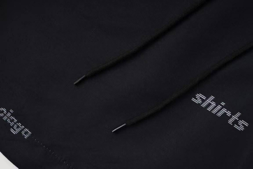 Шорты Balenciaga с принтом