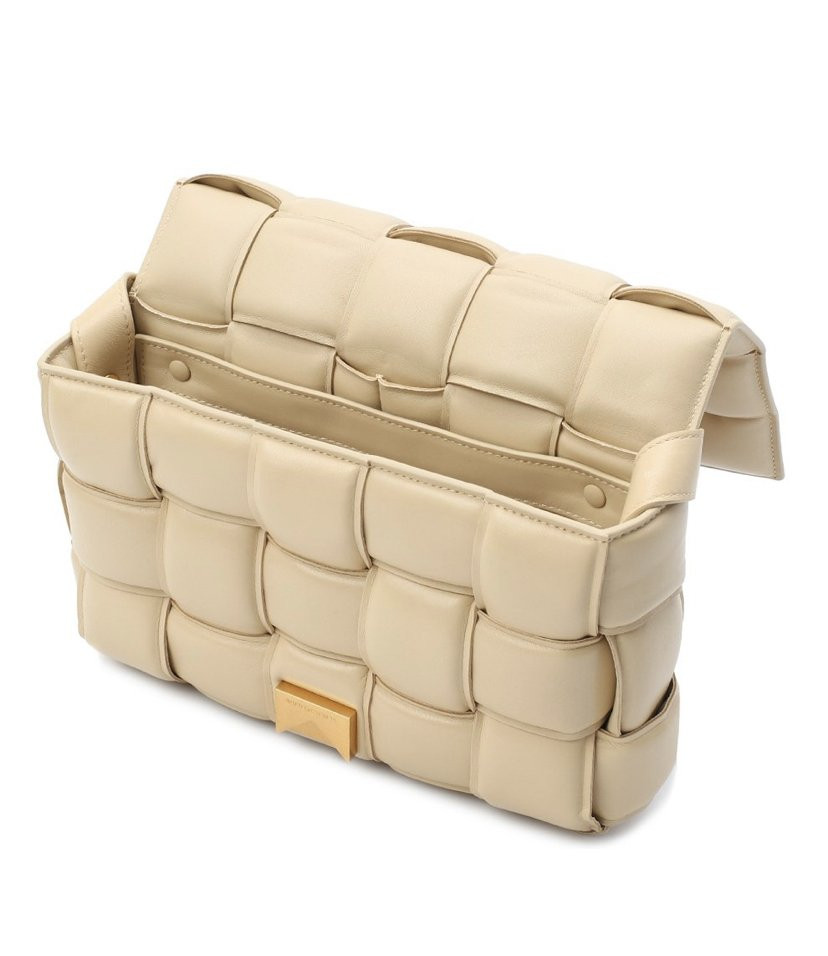 Сумка Bottega Veneta Padded Cassette