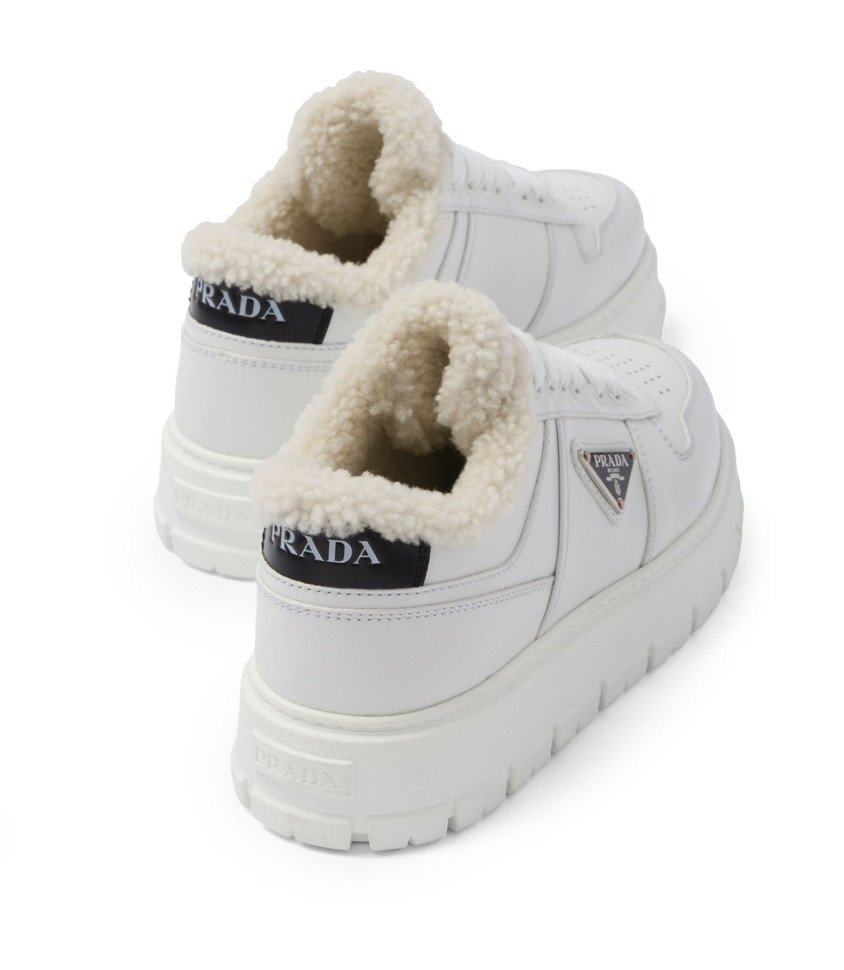 Prada Кроссовки с низким верхом и овчаркой