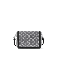 Сумка Louis Vuitton Dauphine MM