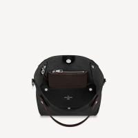 Сумка Louis Vuitton HINA PM
