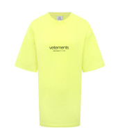 Футболка VETEMENTS с логотипом