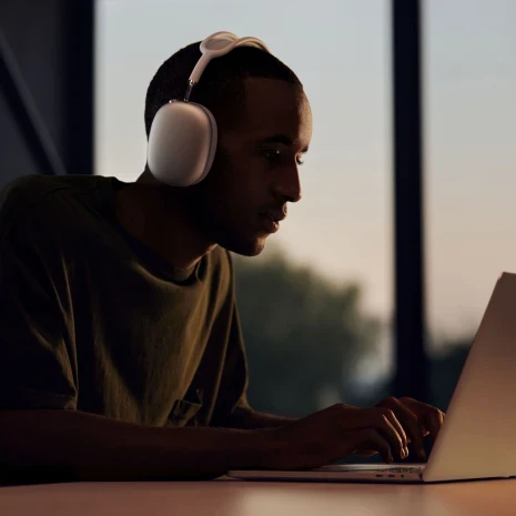 Наушники Apple AirPods Max, Rose  / Розовый