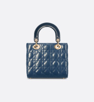 Сумка Dior Lady Dior, модель маленького формата
