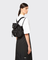 Маленький рюкзак Prada из Re-Nylon