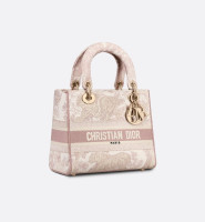 СУМКА Dior LADY D-LITE, МОДЕЛЬ СРЕДНЕГО ФОРМАТА