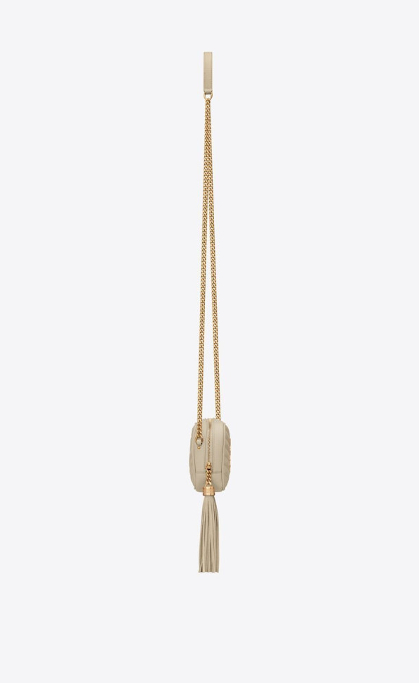 МИНИ-СУМКА Saint Laurent LOU ИЗ СТЕГАНОЙ КОЖИ GRAIN DE POUDRE С ТИСНЕНИЕМ