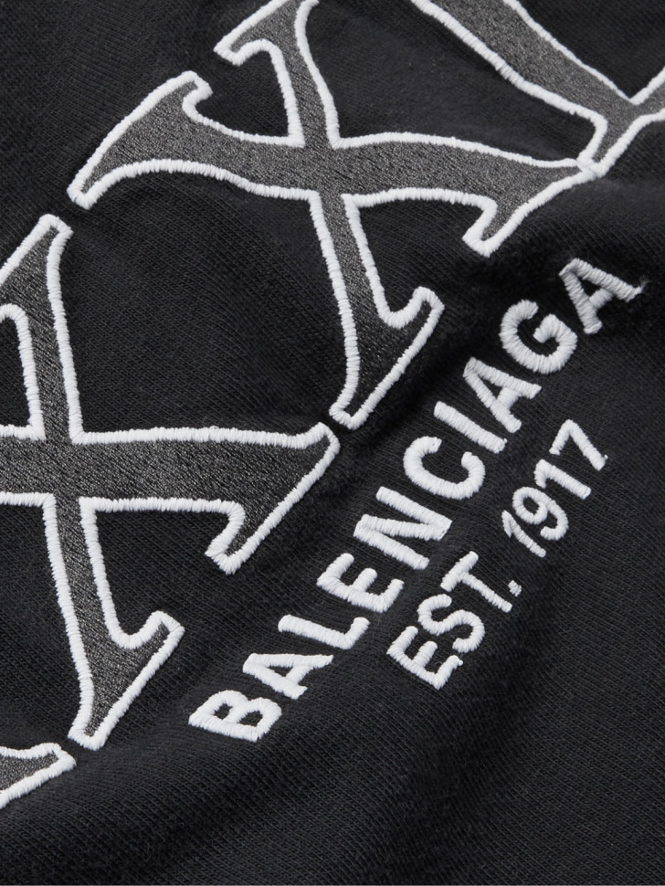 Футболка Balenciaga с логотипом