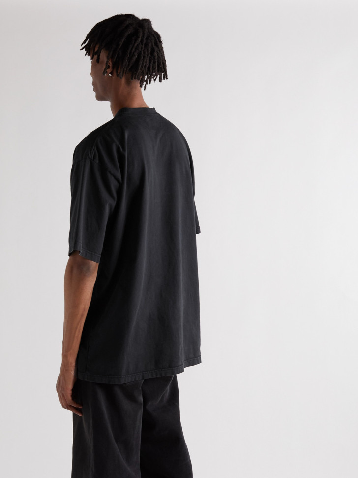 Футболка Balenciaga с логотипом