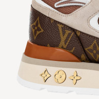 Louis Vuitton КРОССОВКИ RUN AWAY