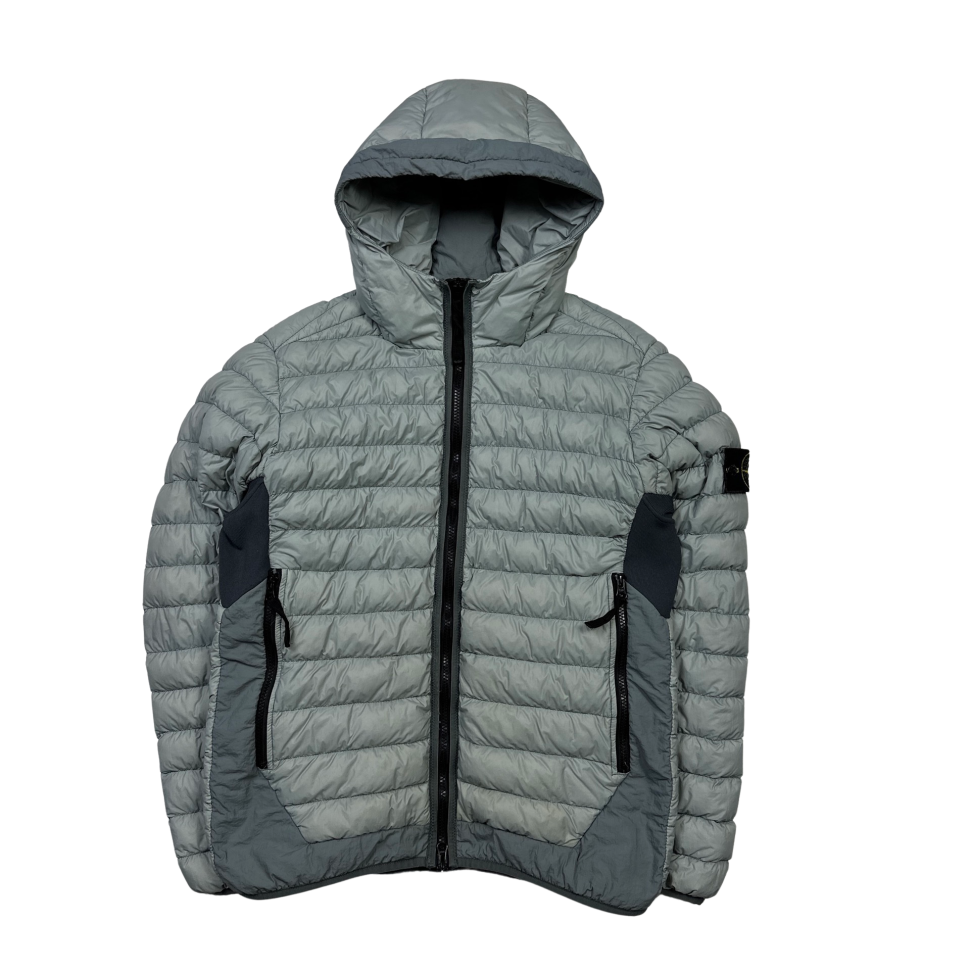 Куртка на пуху STONE ISLAND С КАПЮШОНОМ