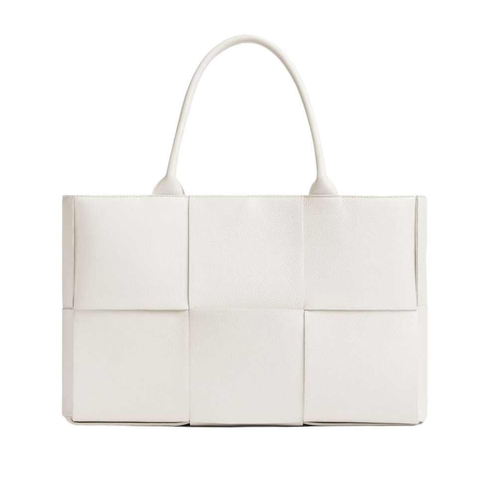 Сумка-тоут Bottega Veneta Arco medium