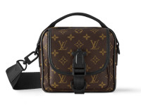 Мессенджер Louis Vuitton Quest