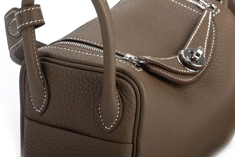 Сумка Hermes Lindy 28