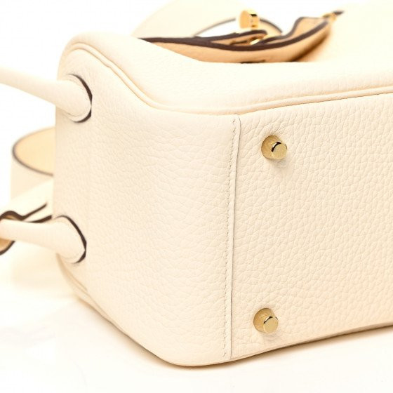 Сумка Hermes Lindy 19 Mini Swift