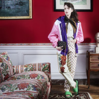 КЛАТЧ Louis Vuitton COUSSIN