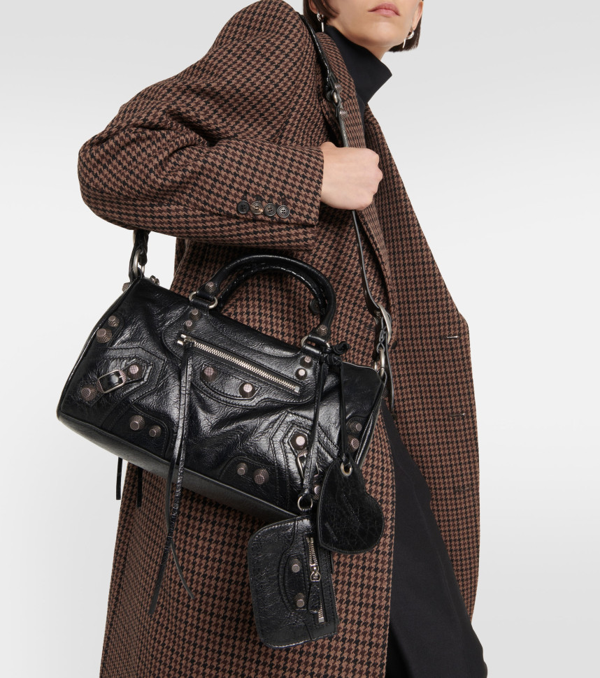 Кожаная сумка Balenciaga Neo Cagole