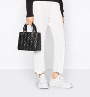 СУМКА Dior LADY DIOR, МОДЕЛЬ СРЕДНЕГО ФОРМАТА