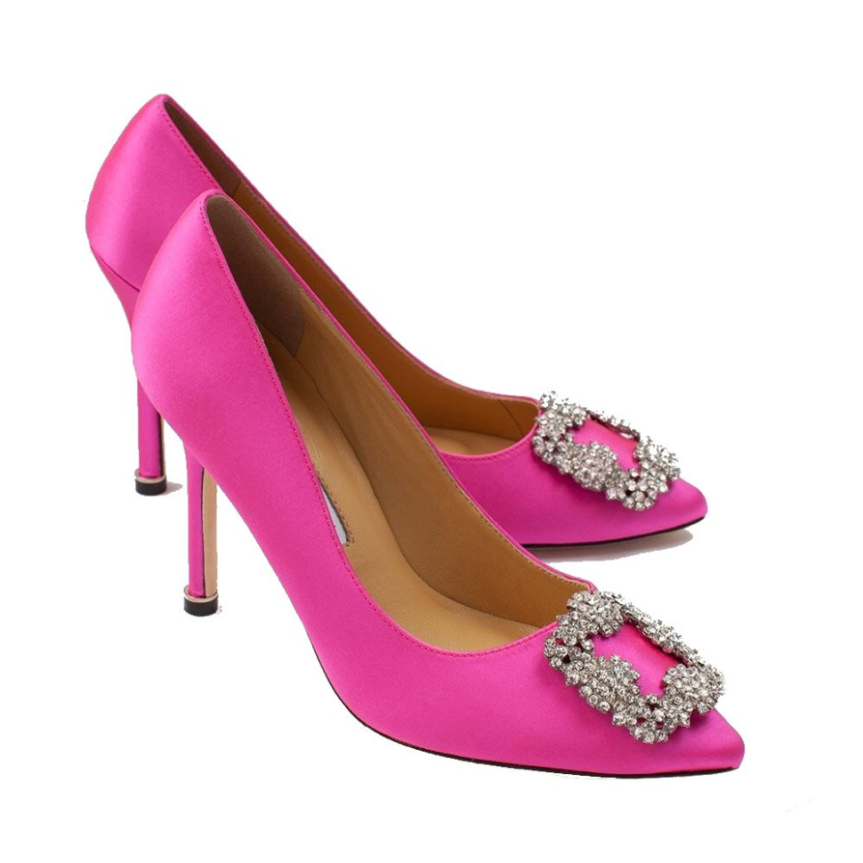 Атласные туфли-лодочки Manolo Blahnik