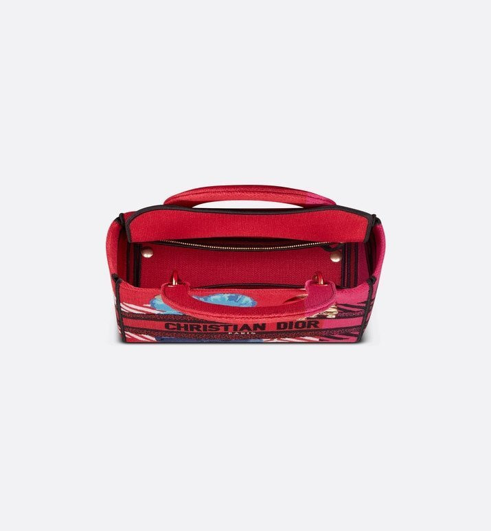 СУМКА Dior LADY D-LITE, МОДЕЛЬ СРЕДНЕГО ФОРМАТА
