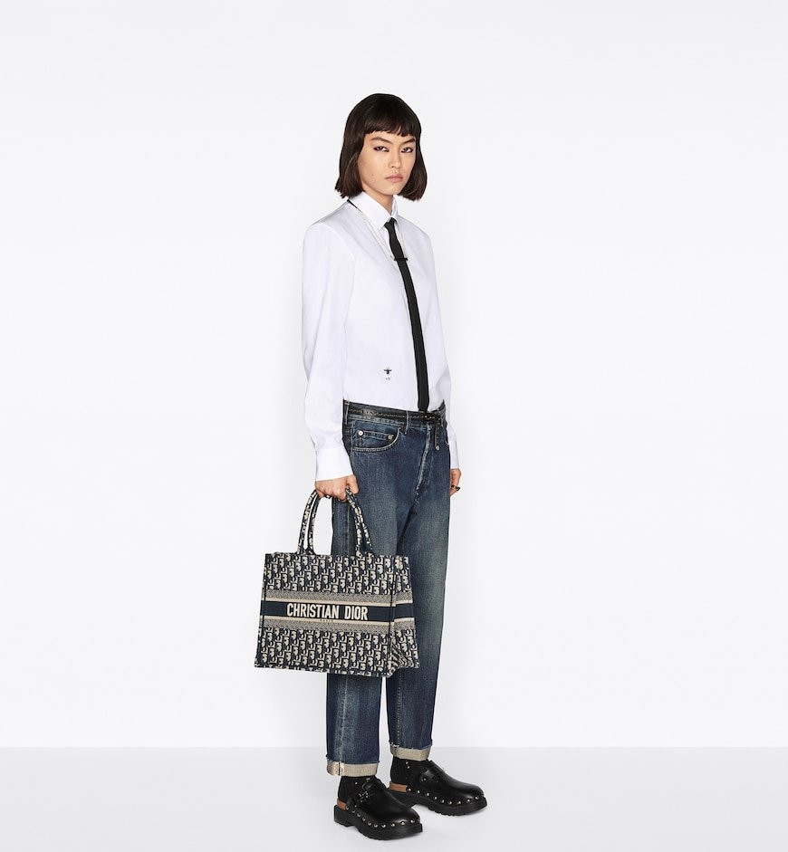 Сумка Dior BOOK TOTE, среднего размера