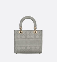 СУМКА Dior LADY D-LITE, МОДЕЛЬ СРЕДНЕГО ФОРМАТА