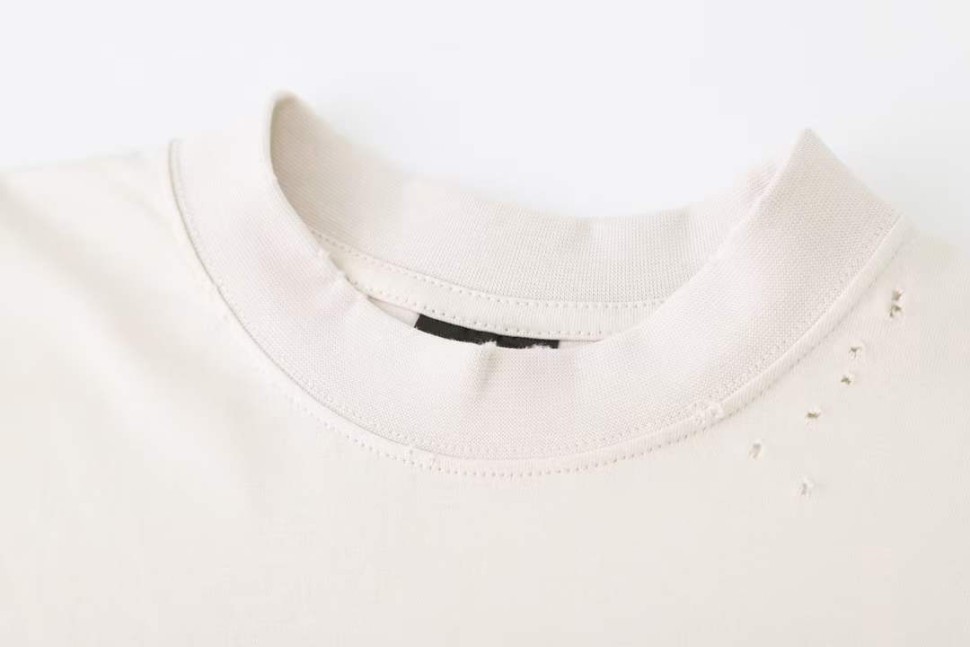 Футболка Balenciaga Tape Type Tee