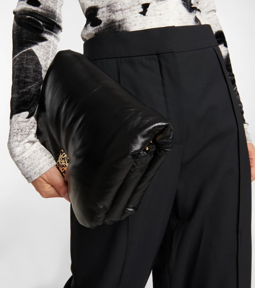 Кожаная сумка Loewe Gate