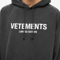 Худи VETEMENTS с принтом