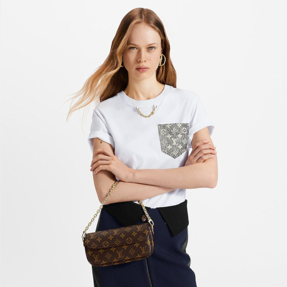 Кошелек на цепочке Louis Vuitton Ivy
