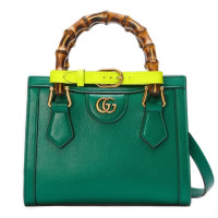 Сумка-тоут Gucci Diana размера мини